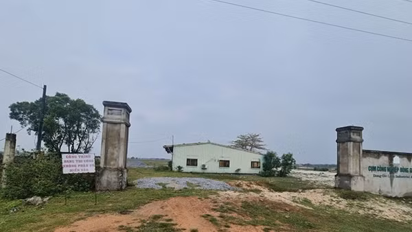 Dân nóng ruột chờ thu hồi dự án… "ma"