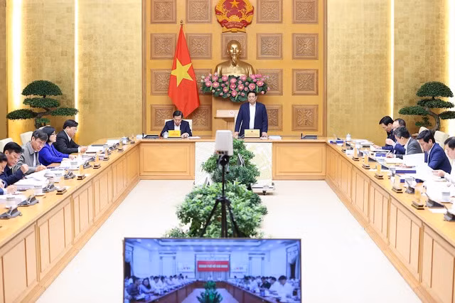Xây dựng cơ chế, chính sách đặc thù cho Thành phố Hồ Chí Minh cần có trọng tâm, trọng điểm -0