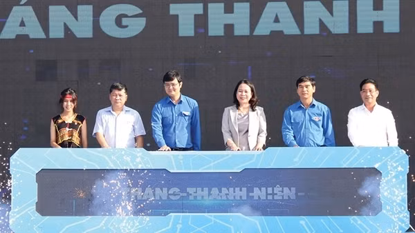 Phát huy vai trò xung kích, tiên phong của tuổi trẻ trong chuyển đổi số