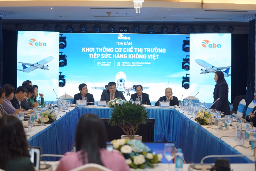 Thị trường quốc tế là “miếng bánh ngon” nhưng khó gần đối với các hãng hàng không Việt -0