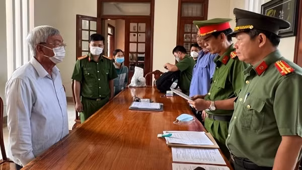 Đề nghị truy tố hàng loạt cán bộ “phù phép” 9ha đất công để doanh nghiệp phân lô
