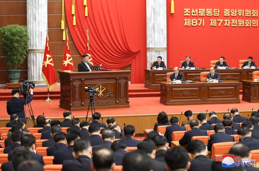Ông Kim Jong-un phát lệnh chuyển đổi căn bản một lĩnh vực quan trọng -0