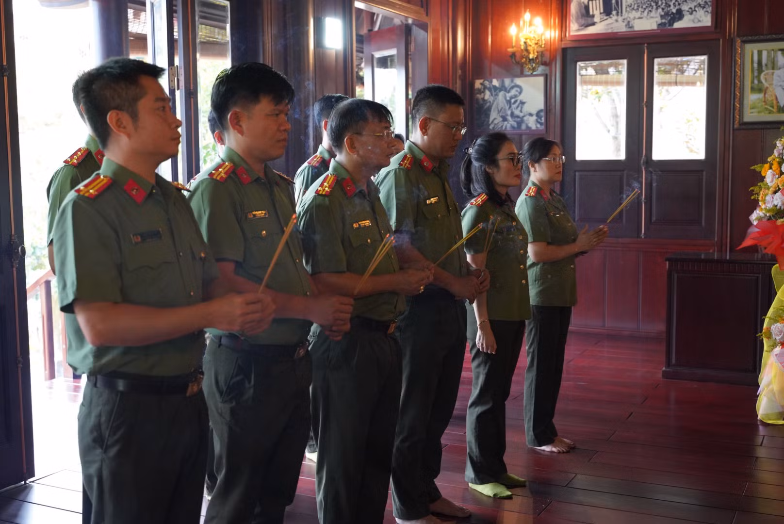 Những tấm lòng sẻ chia đến với người dân Đắk Mil, Đắk Nông -1