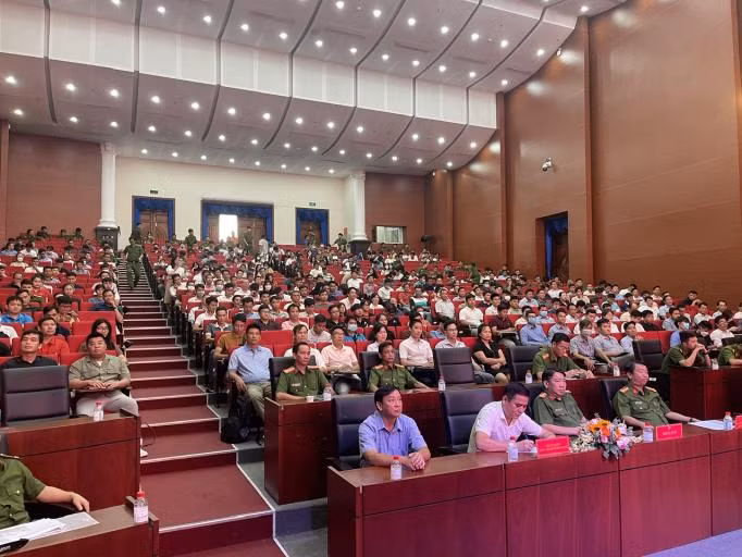 Quyết liệt chung tay phòng chống “giặc lửa” ở Bình Dương -0
