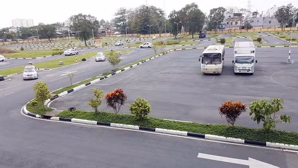 Lại tái diễn nhiều vi phạm trong đào tạo, sát hạch lái xe