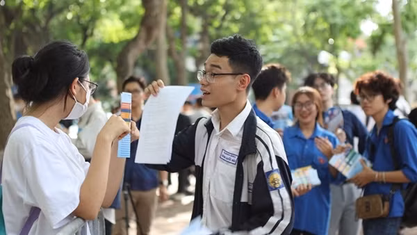 Điểm chuẩn xét tuyển vào ĐH Bách Khoa Hà Nội tăng hay giảm?
