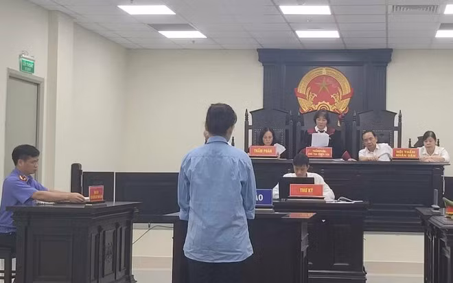 Thuê ô tô tự lái rồi mang thế chấp, lĩnh 7 năm 6 tháng tù -0