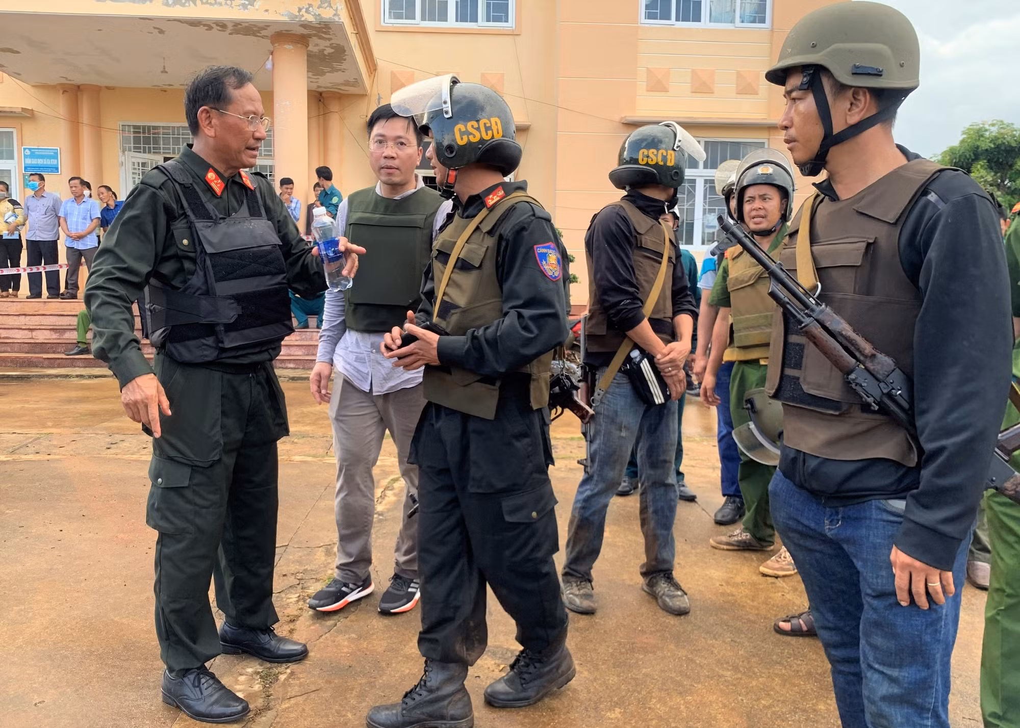 Vụ gây mất ANTT tại Đắk Lắk: Chuyện chưa kể về những cuộc vây ráp, truy bắt nhóm khủng bố -0