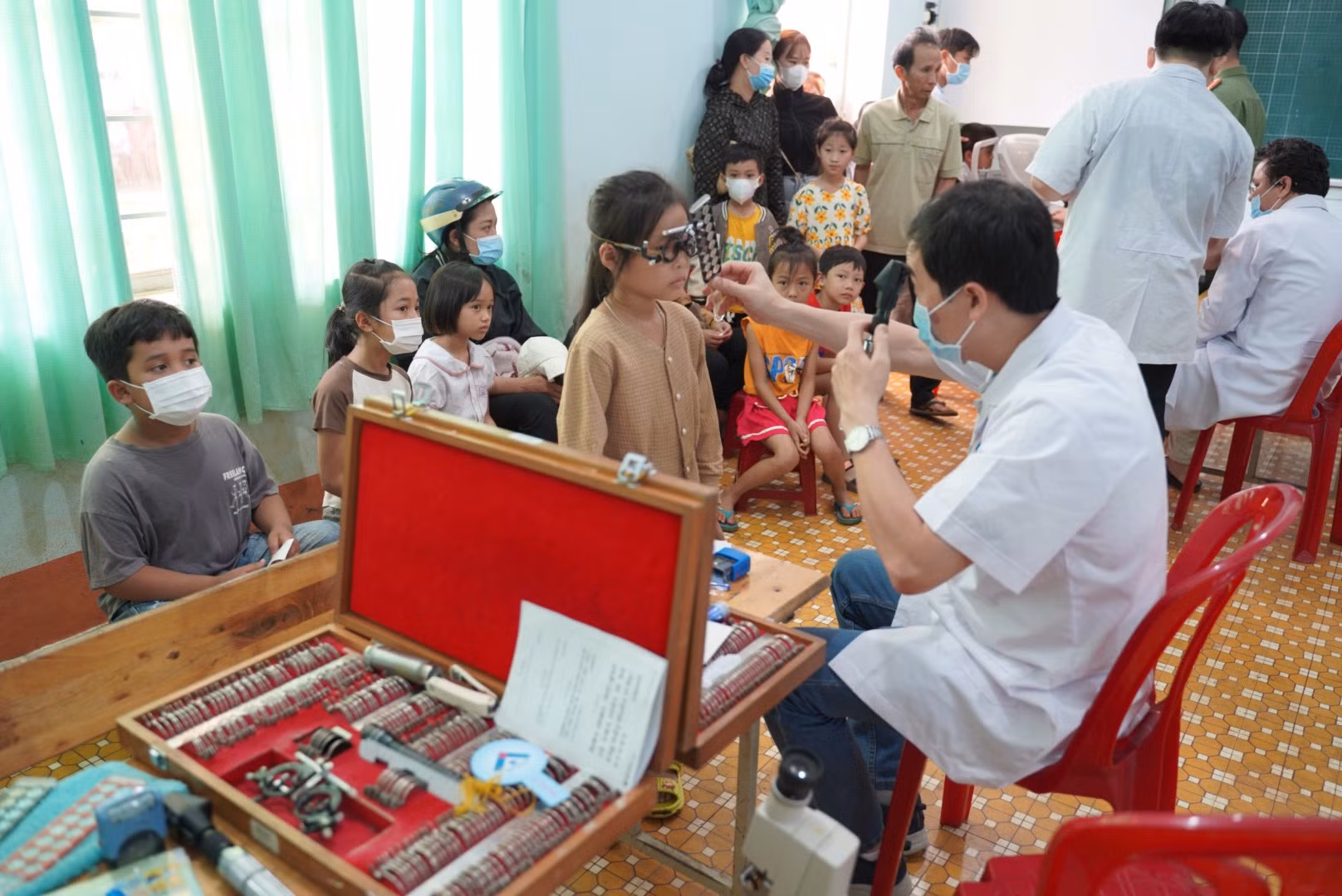 Những tấm lòng sẻ chia đến với người dân Đắk Mil, Đắk Nông -1