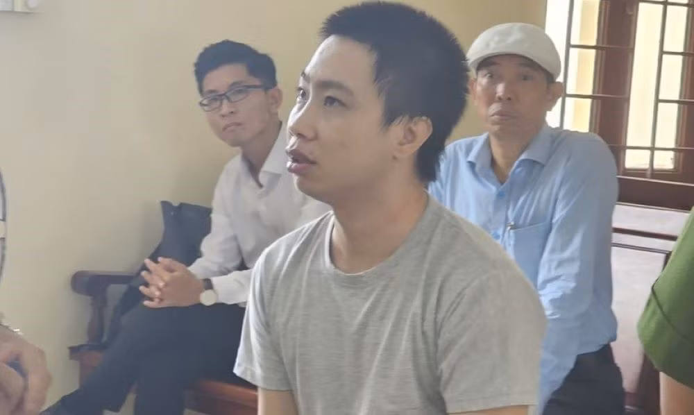 Bán hàng giả trên sàn thương mại điện tử, bị tội hình sự -0