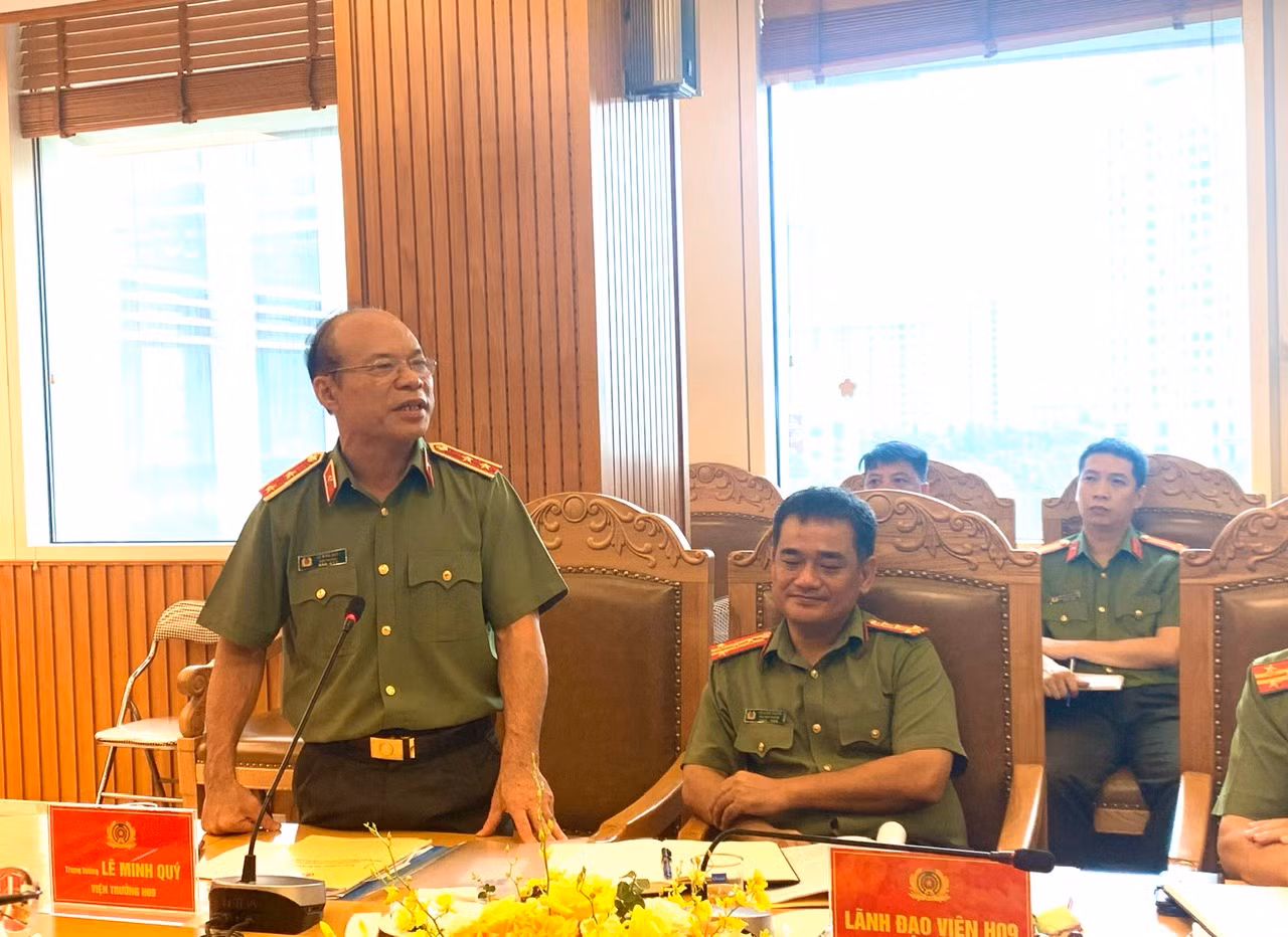 Hội nghị sơ kết công tác 6 tháng đầu năm Viện Khoa học và công nghệ -0