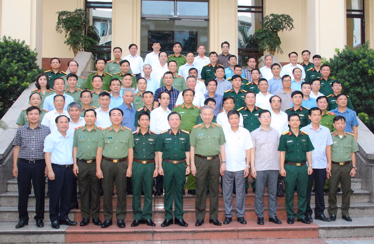 Bộ Công an gặp mặt Lớp bồi dưỡng kiến thức quốc phòng, an ninh đối tượng I, Khóa 91 -0