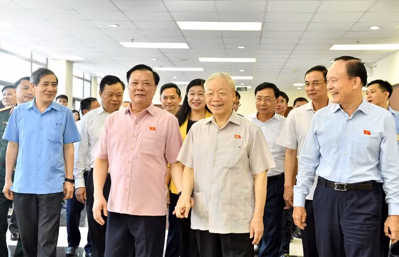 Tổng Bí thư tiếp xúc cử tri Hà Nội sau Kỳ họp thứ 5 -0