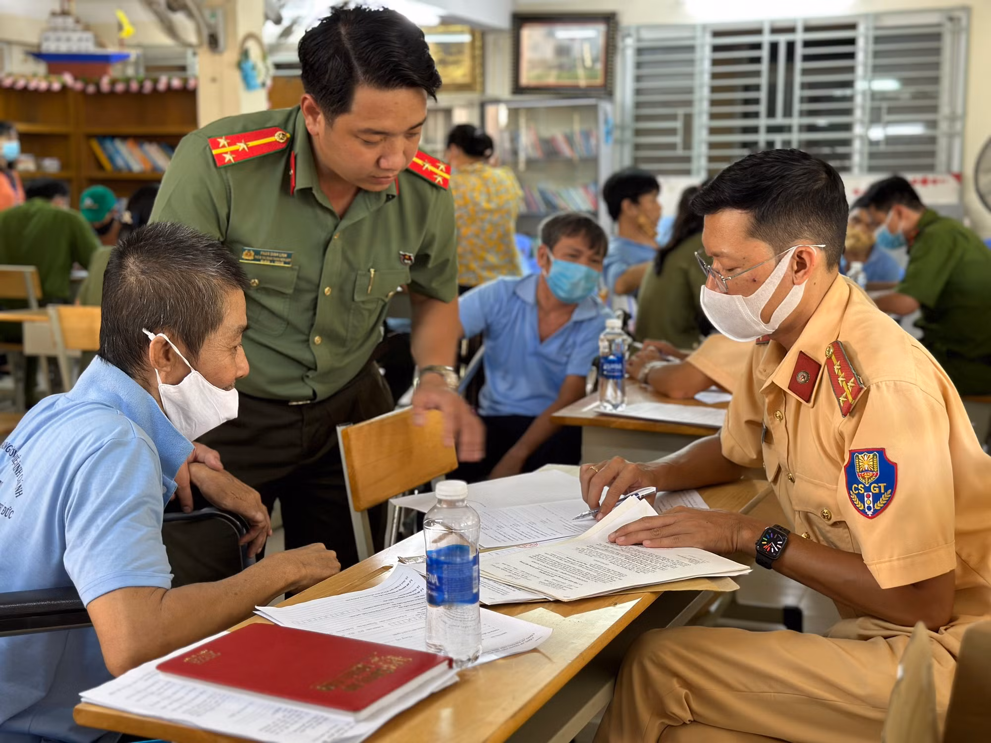 Công an TP Hồ Chí Minh đảm bảo quyền lợi chính đáng của các nhân khẩu đặc biệt -0