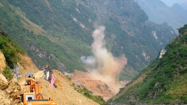 Kon Tum: 10 trận động đất xảy ra trong một buổi sáng