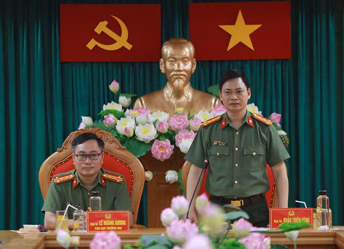 Dành sự quan tâm sâu sắc cho con em các gia đình thương binh, liệt sĩ -0