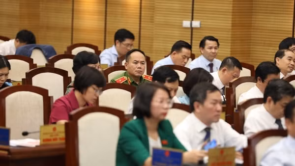 Các dự án xử lý rác thải, thoát nước, công viên ở Hà Nội đều chậm tiến độ
