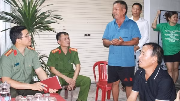 Lập 2 điểm tiếp nhận thông tin vụ vỡ hụi của tiểu thương chợ Voi