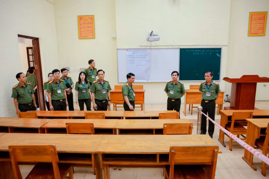 Kiểm tra cơ sở vật chất phục vụ Kỳ thi đánh giá của Bộ Công an tại Học viện ANND.