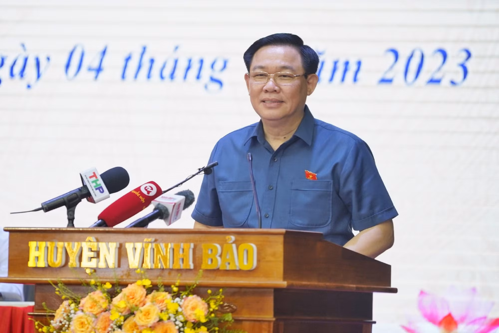 Chủ tịch Quốc hội Vương Đình Huệ tiếp xúc cử tri tại Hải Phòng -0