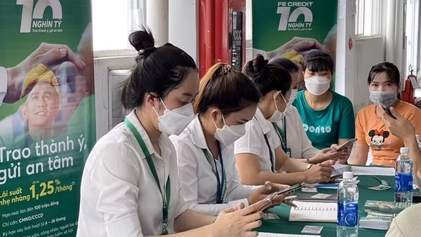 Nỗ lực loại bỏ “tín dụng đen” khỏi đời sống công nhân lao động