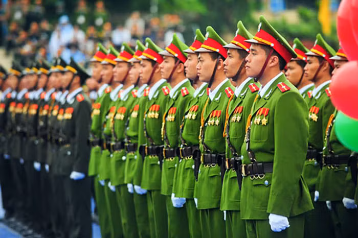 Bài cuối: Tấm lưới kín của 