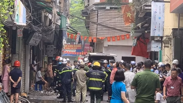 Ba người thiệt mạng tại vụ cháy trong ngõ Thổ Quan