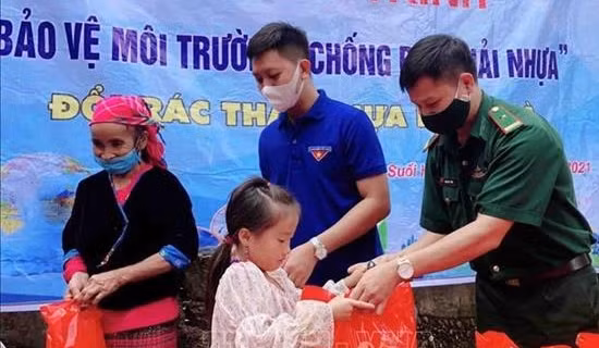 Nỗ lực giảm thiểu rác thải nhựa, bảo vệ môi trường xứ Huế ảnh 2