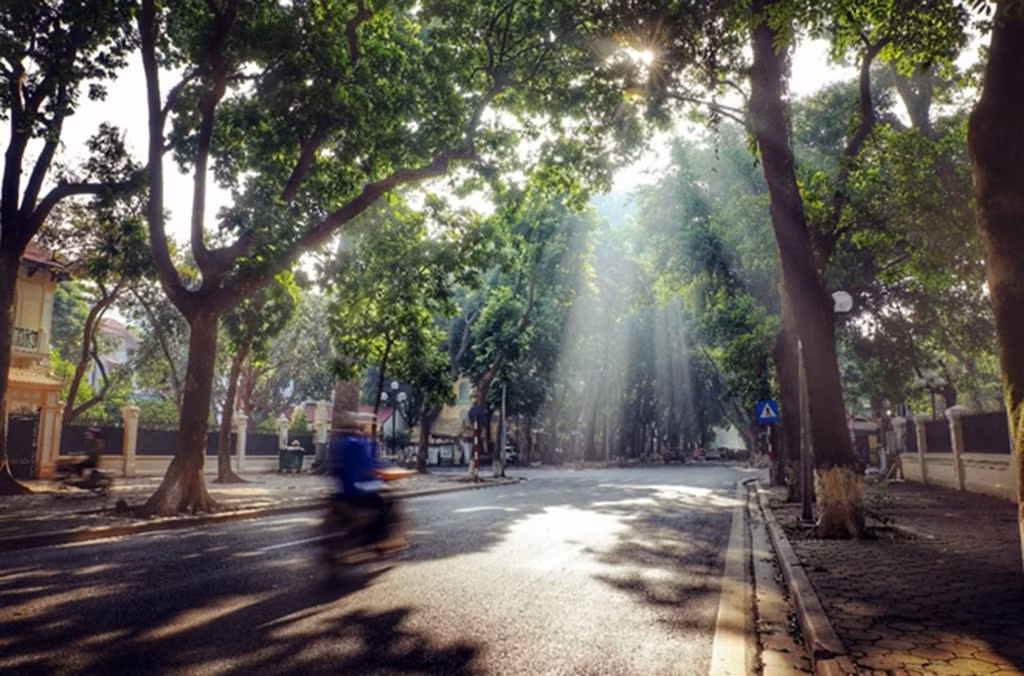 Miền Bắc tăng nhiệt nhẹ, trời nắng nóng -0