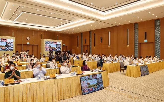 Xây dựng Chính phủ đổi mới, liêm chính, hành động, hiệu quả, vì nhân dân phục vụ -0