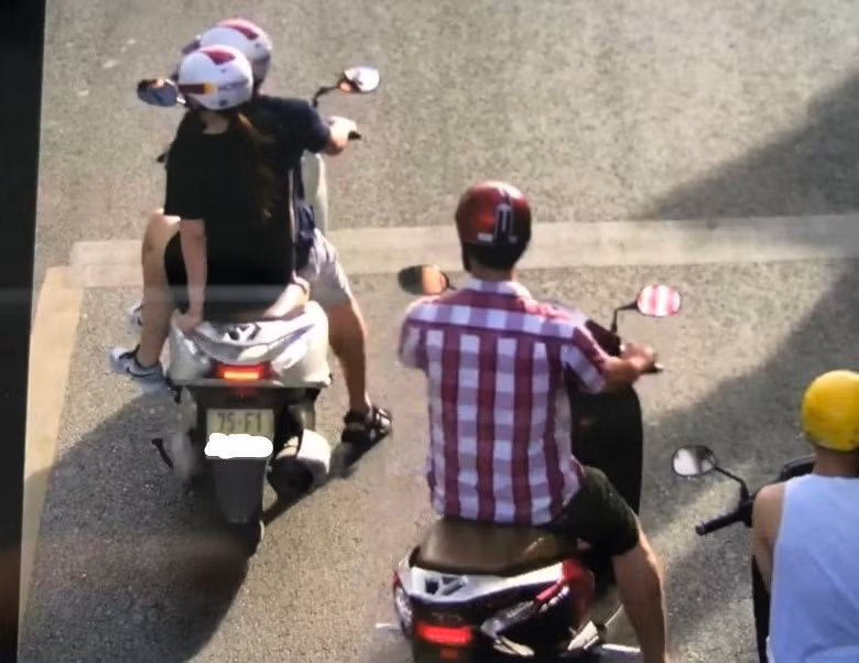 Nam thanh niên nhảy tàu hàng từ Đà Nẵng ra Huế trốn cách ly -0