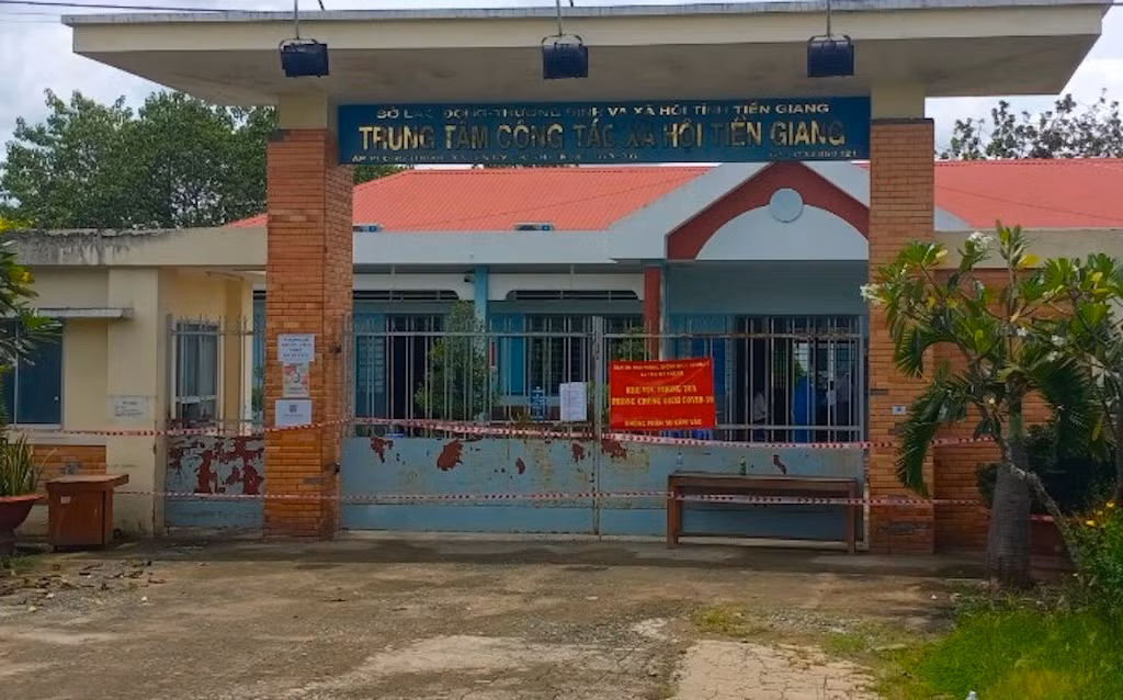 Đình chỉ giám đốc Trung tâm công tác xã hội vì thiếu trách nhiệm phòng, chống dịch -0