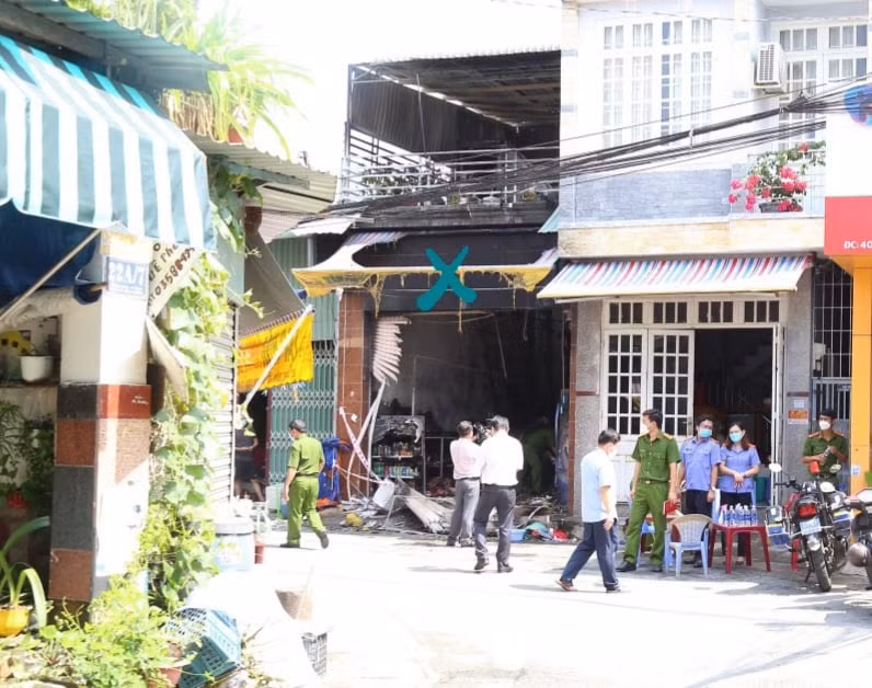 Cháy cửa hàng bán tạp hóa ở Bình Dương,&nbsp;5 người thiệt mạng -0