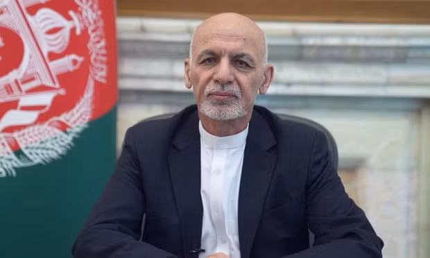 Tổng thống Afghanistan từ chức, rời bỏ đất nước -0