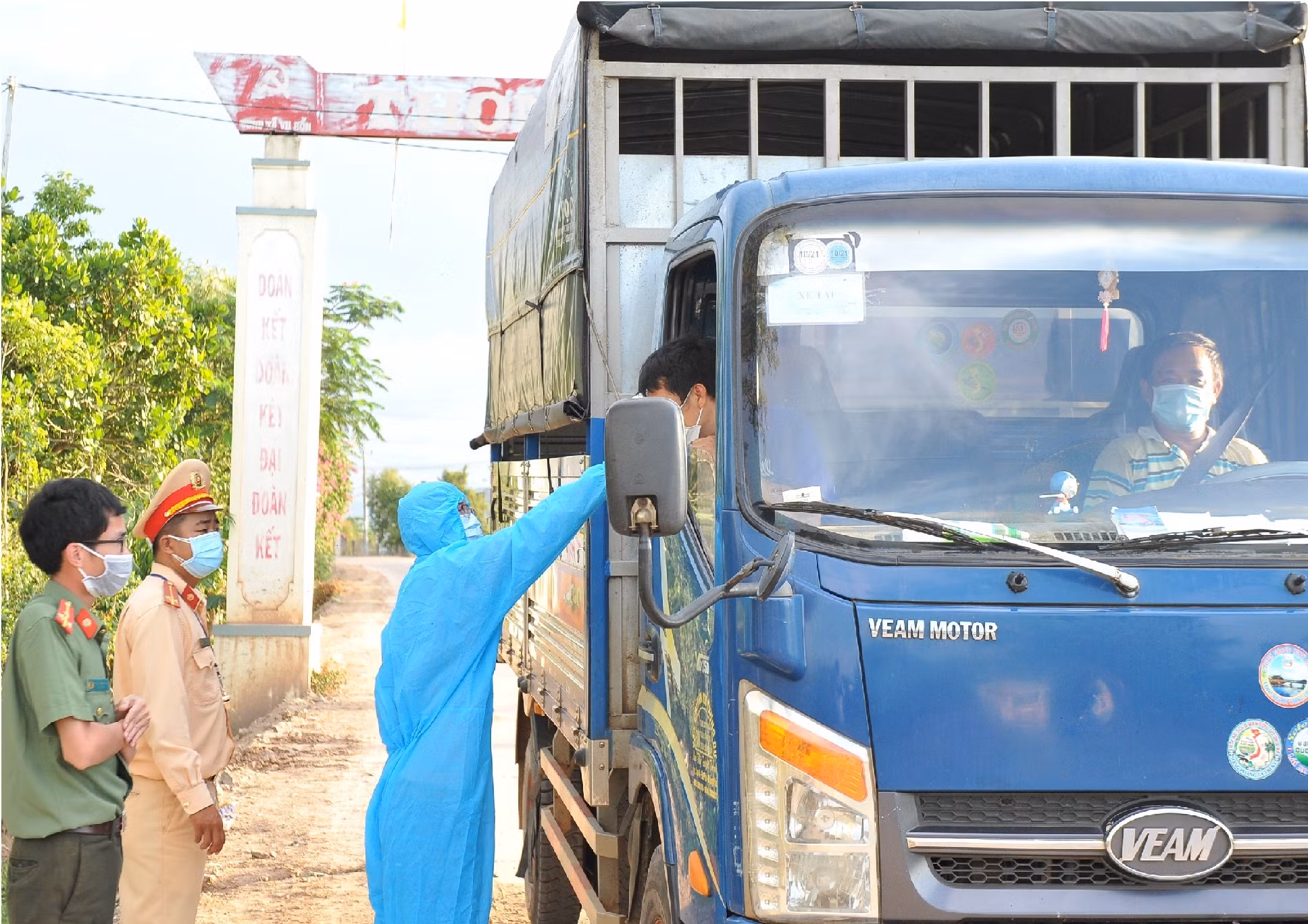 Đắk Lắk phong toả nhiều địa bàn vì liên tiếp xuất hiện các ca lây nhiễm trong cộng đồng -0