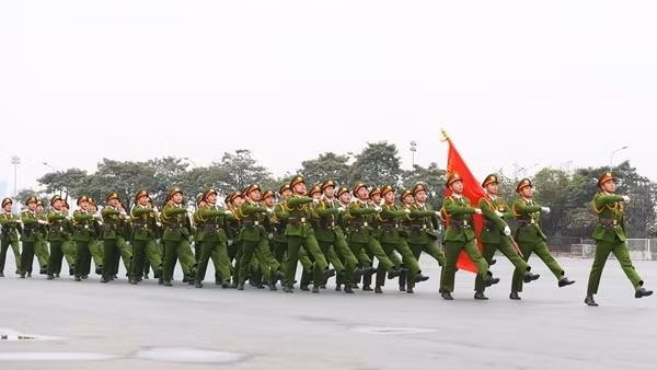 Tiếp tục xây dựng lực lượng CAND trưởng thành, lớn mạnh về mọi mặt ảnh 5