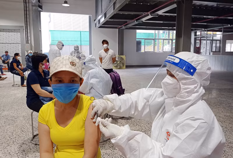 Một xã có gần 650 ca nhiễm trong ngày chủ yếu là công nhân thuê trọ -0