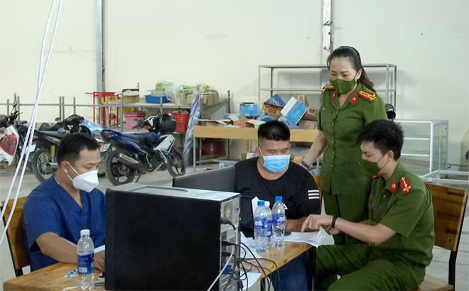 Công an tỉnh Sơn La triển khai&nbsp; phần mềm quản lý công dân vùng dịch -1