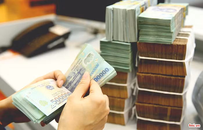 Trái phiếu doanh nghiệp: Cân bằng giữa rủi ro và lợi ích -0