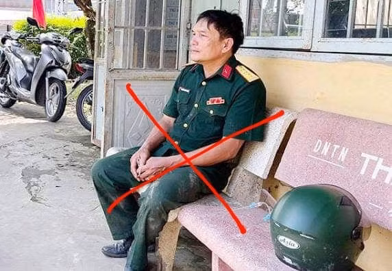 Tạm giữ hình sự đối tượng giả mạo Đại tá Quân đội “thông chốt” kiểm soát -0
