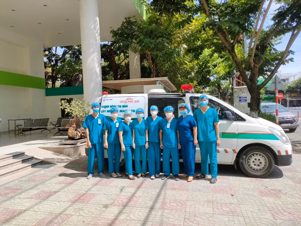 Đội xe “cấp cứu 0 đồng” hỗ trợ cho người dân Đà Nẵng trong thời gian giãn cách xã hội và dịch bệnh COVID-19 -0
