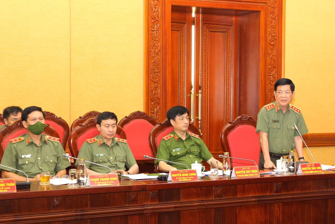Chủ động các giải pháp bảo đảm an ninh, trật tự và phòng, chống dịch COVID-19 -0
