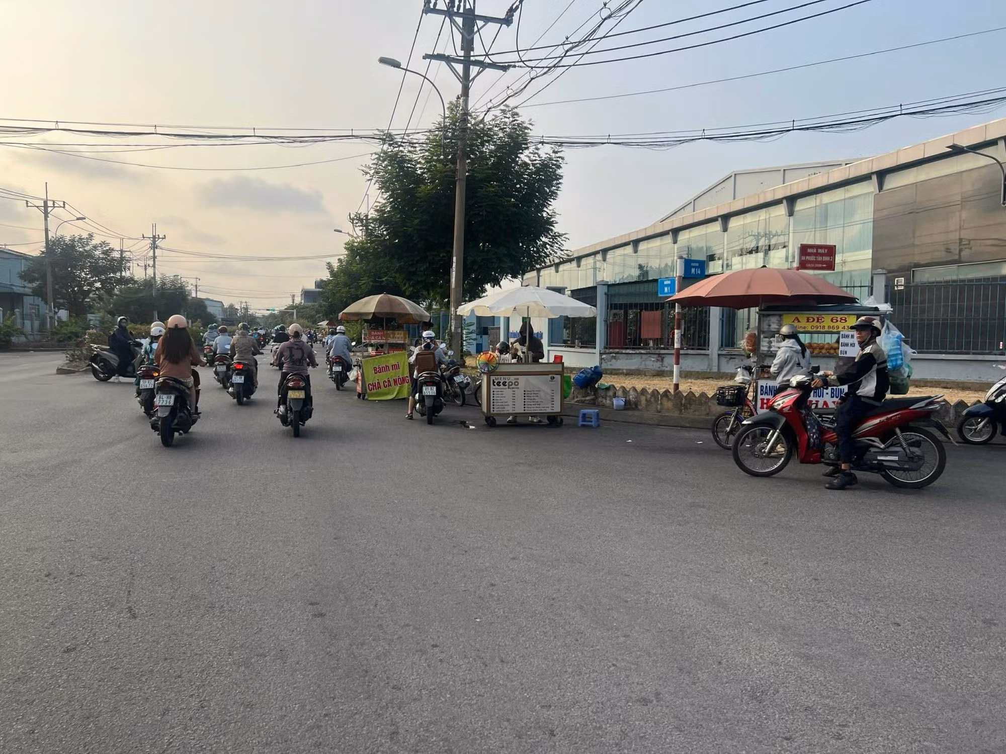TP Hồ Chí Minh siết chặt quản lý thức ăn đường phố -0