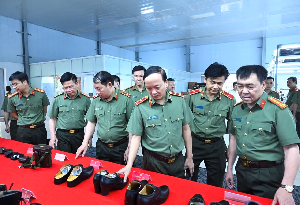 Phát triển công nghiệp an ninh lưỡng dụng gắn với mục tiêu tăng trưởng “2 con số” (Bài cuối) -0