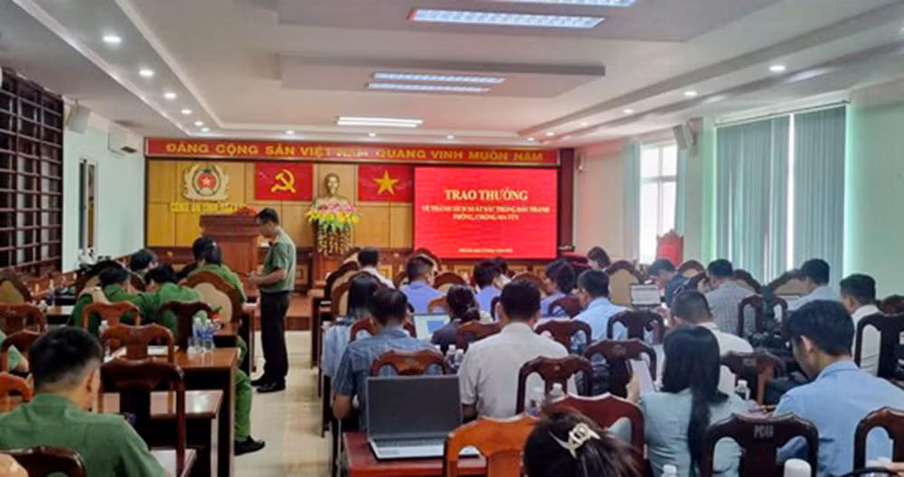 Vụ án CSGT quay đầu xe sau tai nạn và bài học “đọc chậm” hôm nay -0
