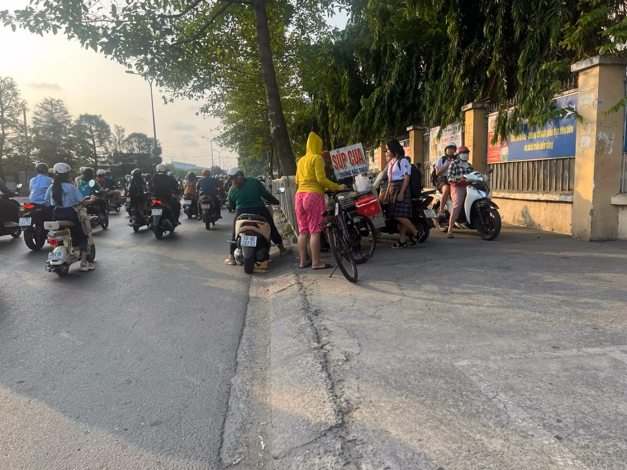 TP Hồ Chí Minh siết chặt quản lý thức ăn đường phố -0
