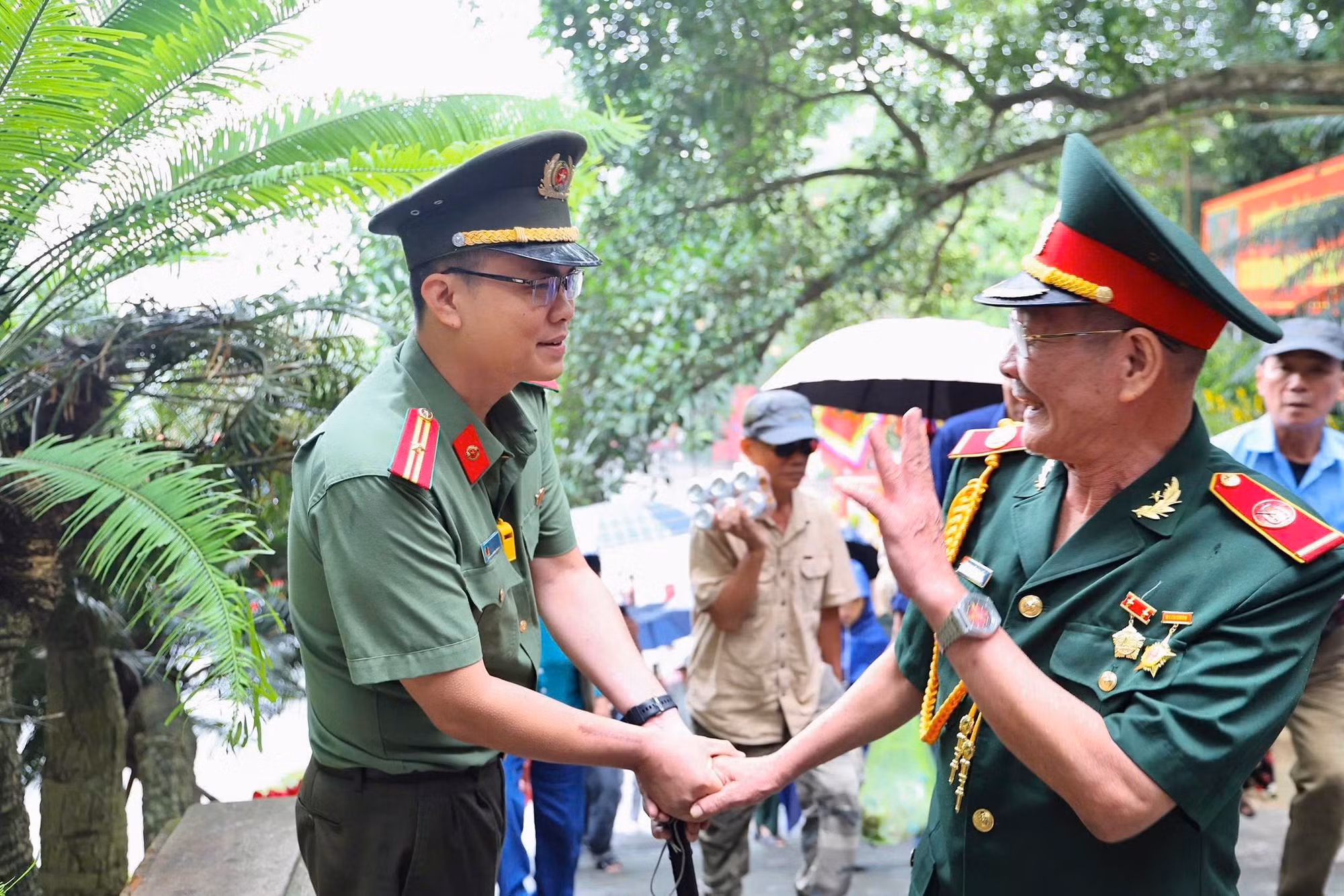 Huy động gần 2000 cán bộ, chiến sĩ tham gia đảm bảo ANTT cho ngày hội lớn -3