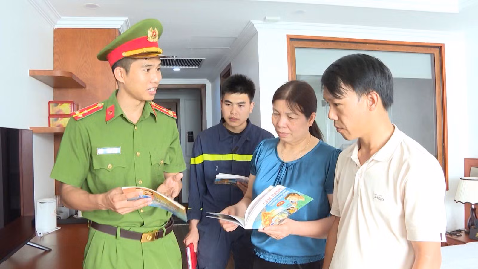 Giữ bình yên mùa du lịch biển -0