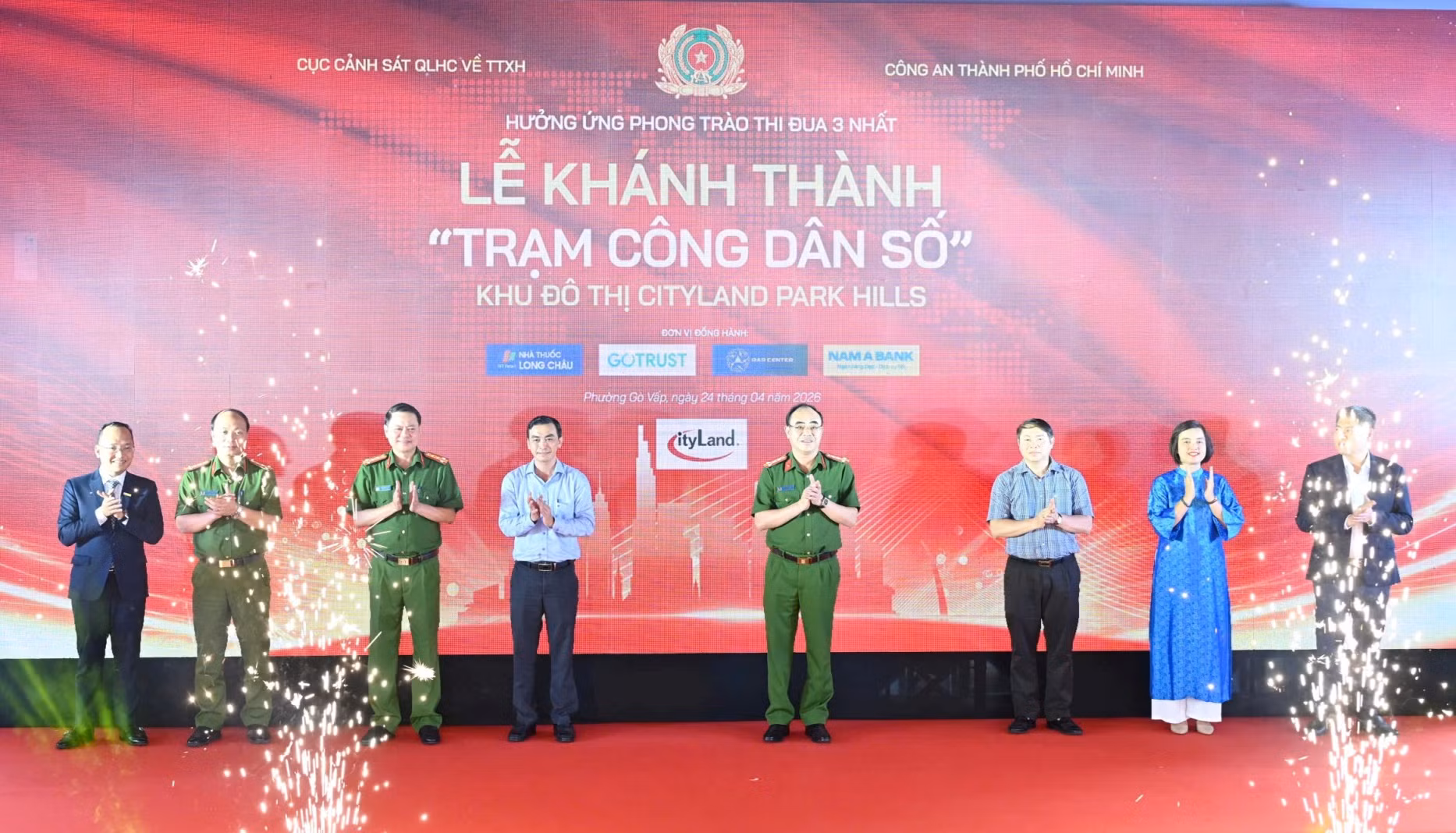 “Trạm công dân số”: Bước chuyển mình đột phá, đưa dịch vụ công đến tận tay người dân -0