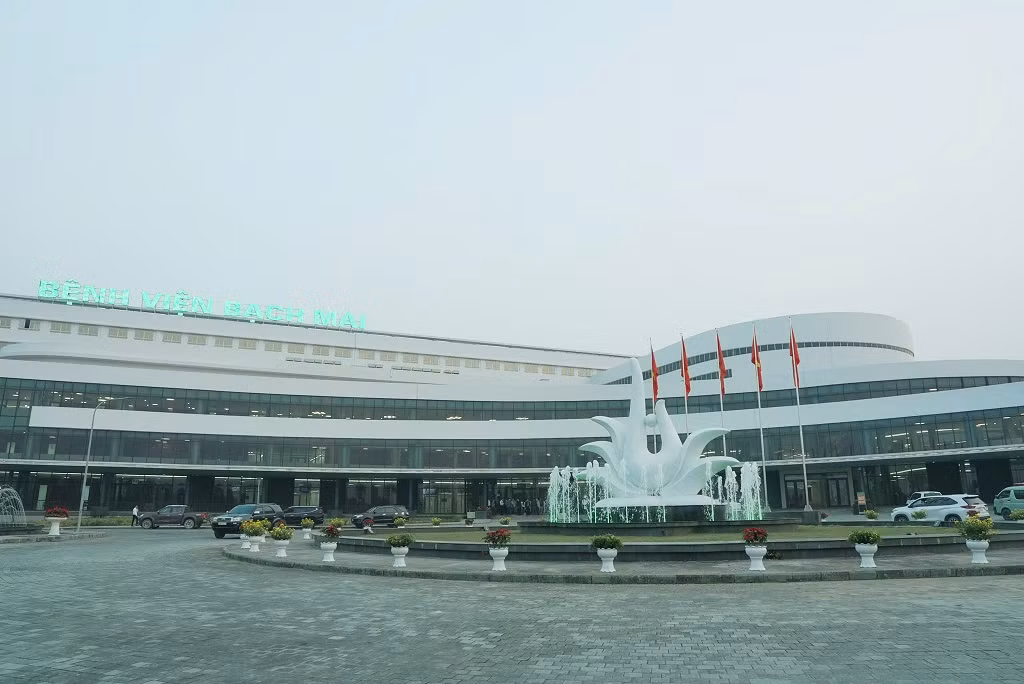 Đề xuất hỗ trợ gần 16 triệu đồng/tháng cho bác sĩ tại Bệnh viện Việt Đức và Bạch Mai cơ sở 2 -0